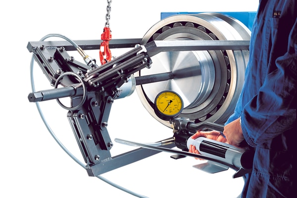 SKF TMHP 50/570 Hydraulically-assisted heavy duty jaw puller with Hydraulic pump with large oil container - Bild 4